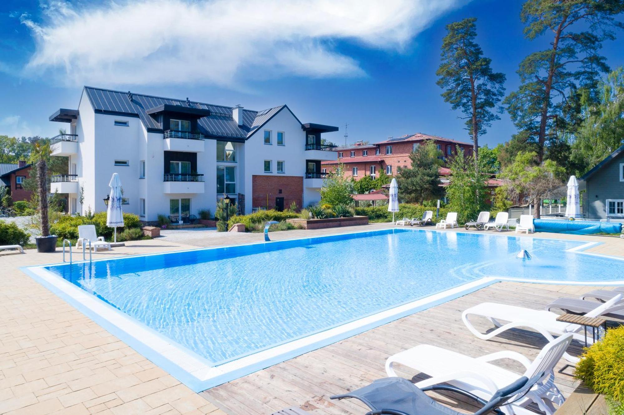 Apartamenty Przy Plazy Z Basenem Z Podgrzewana Woda I Mini Spa - Osrodek Kolonijno-Wczasowy Mewa Niechorze Exterior photo