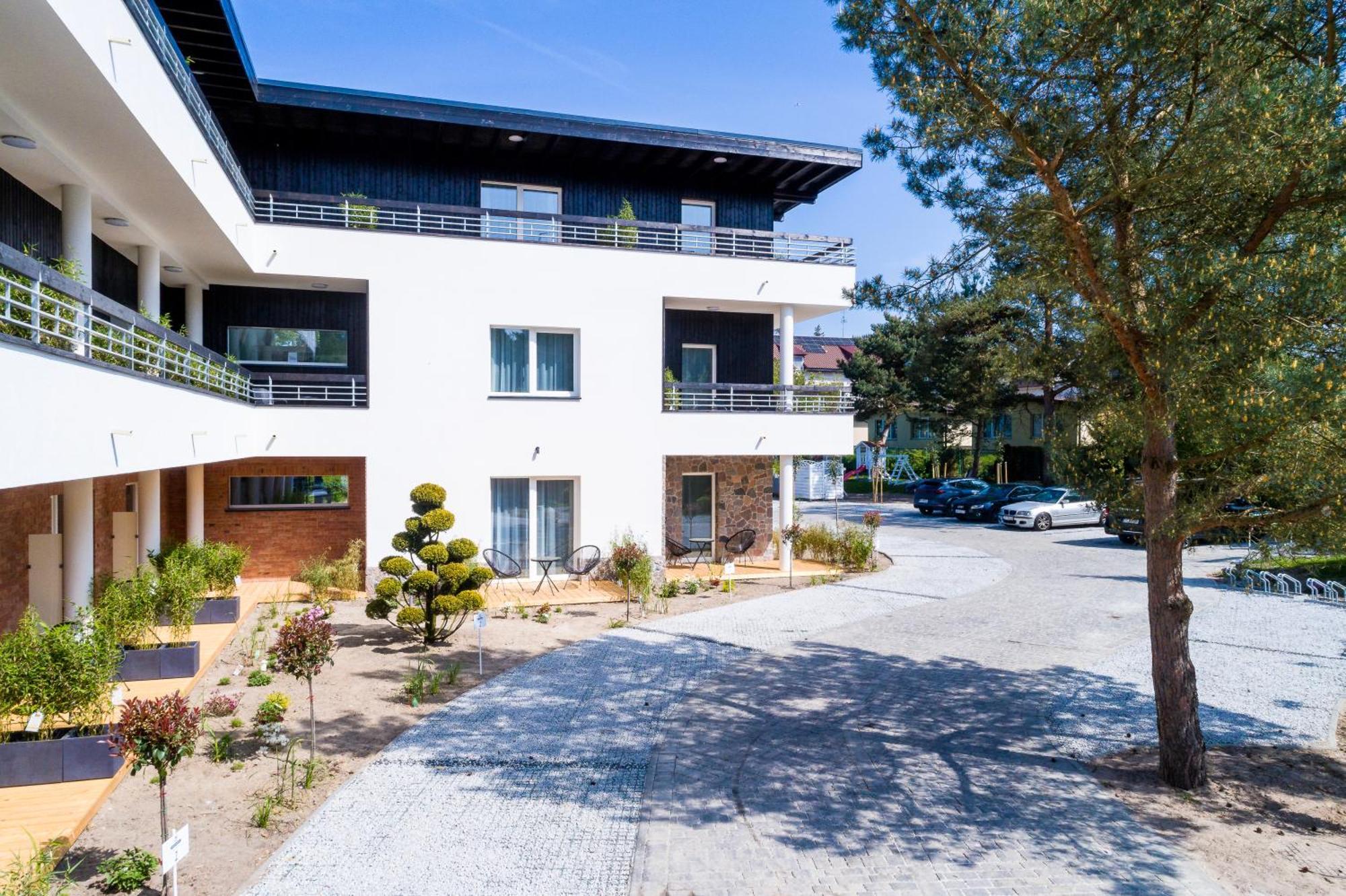 Apartamenty Przy Plazy Z Basenem Z Podgrzewana Woda I Mini Spa - Osrodek Kolonijno-Wczasowy Mewa Niechorze Exterior photo