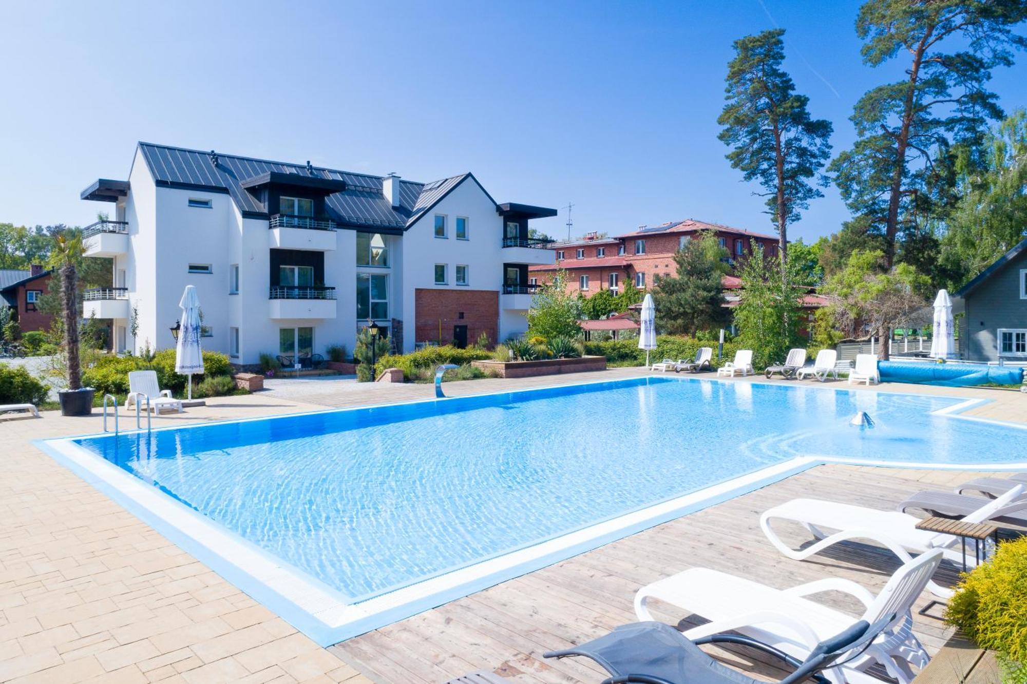 Apartamenty Przy Plazy Z Basenem Z Podgrzewana Woda I Mini Spa - Osrodek Kolonijno-Wczasowy Mewa Niechorze Exterior photo